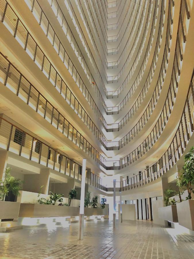 Icon Self Catering Apartment In Cape Town Near Waterfront And Cticc Экстерьер фото