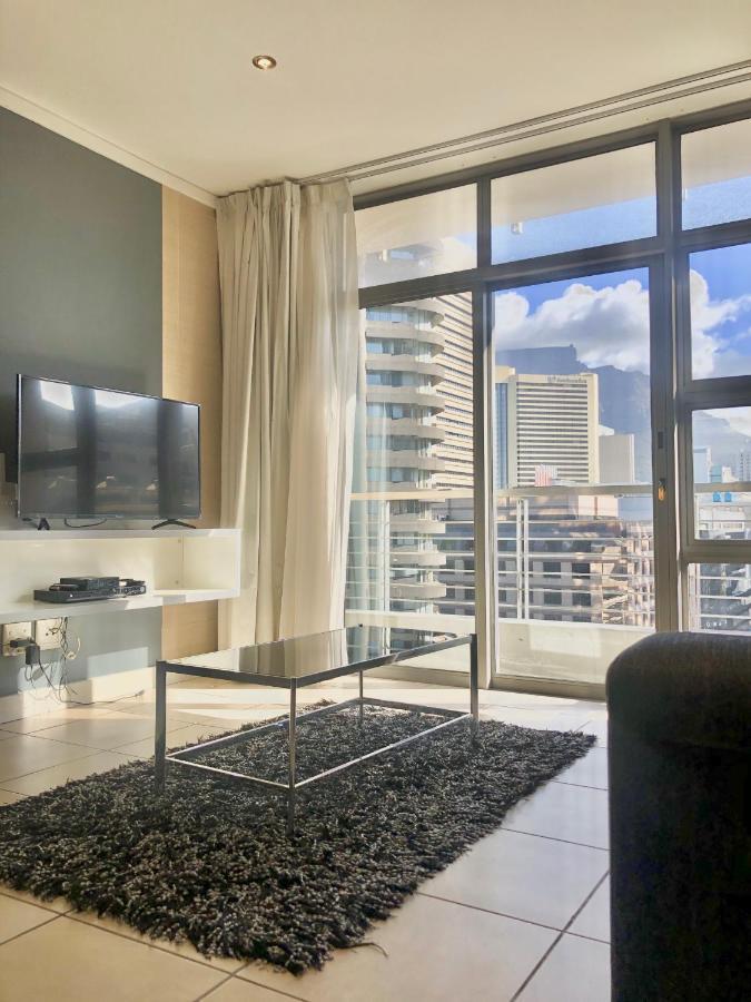 Icon Self Catering Apartment In Cape Town Near Waterfront And Cticc Экстерьер фото
