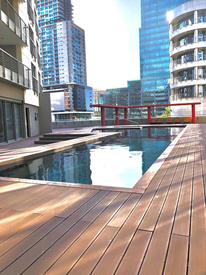 Icon Self Catering Apartment In Cape Town Near Waterfront And Cticc Экстерьер фото